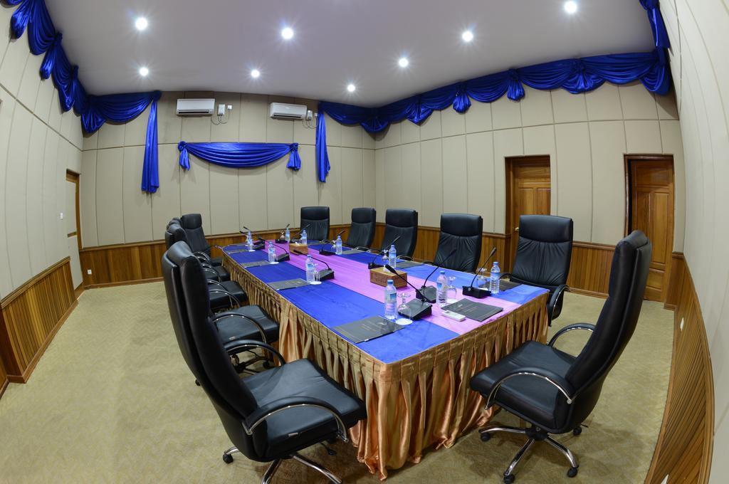Mount Pleasant Hotel Oattara Thiri Esterno foto